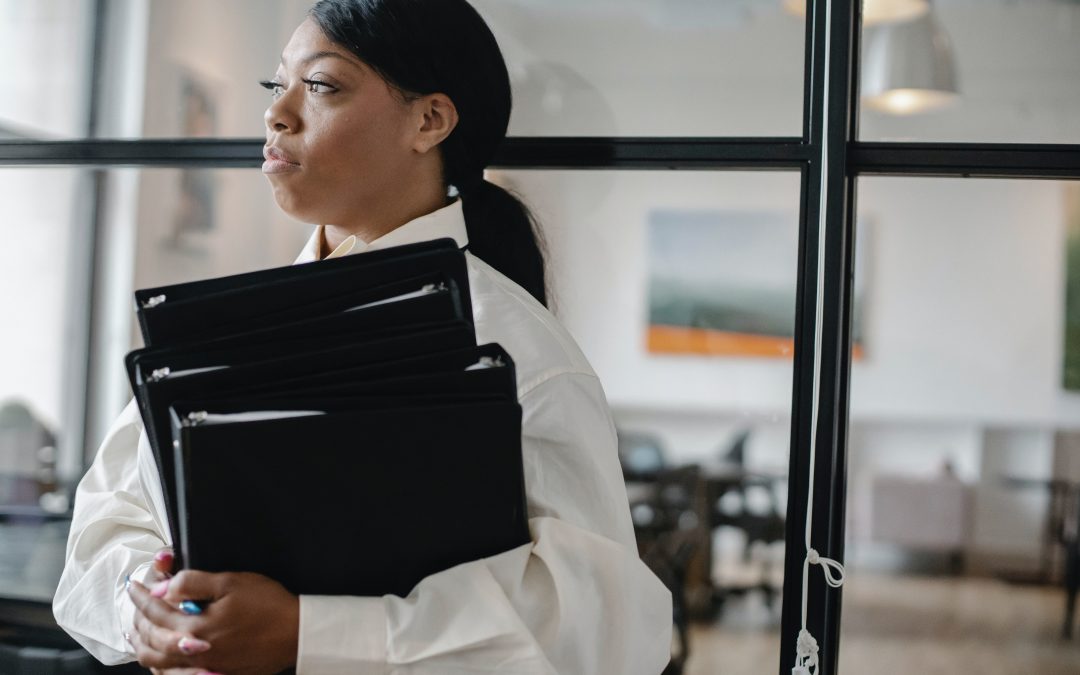 Should My Business Hire A Bookkeeper?